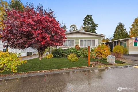 Photo of 1121 244th Street SW #19, Bothell, WA 98021 (MLS # 2452336)