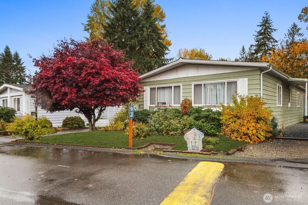 Photo of 1121 244th Street SW #19, Bothell, WA 98021 (MLS # 2452336)