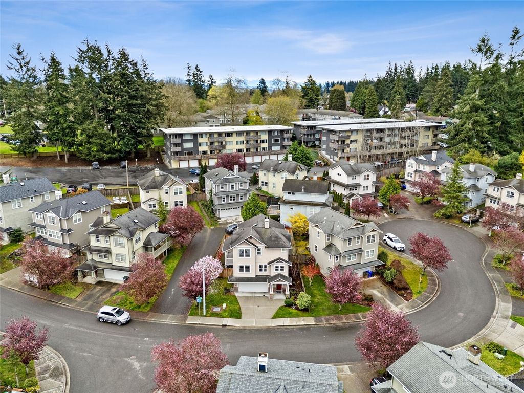 Photo of 432 46th Street SE, Everett, WA 98203 (MLS # 2354018)