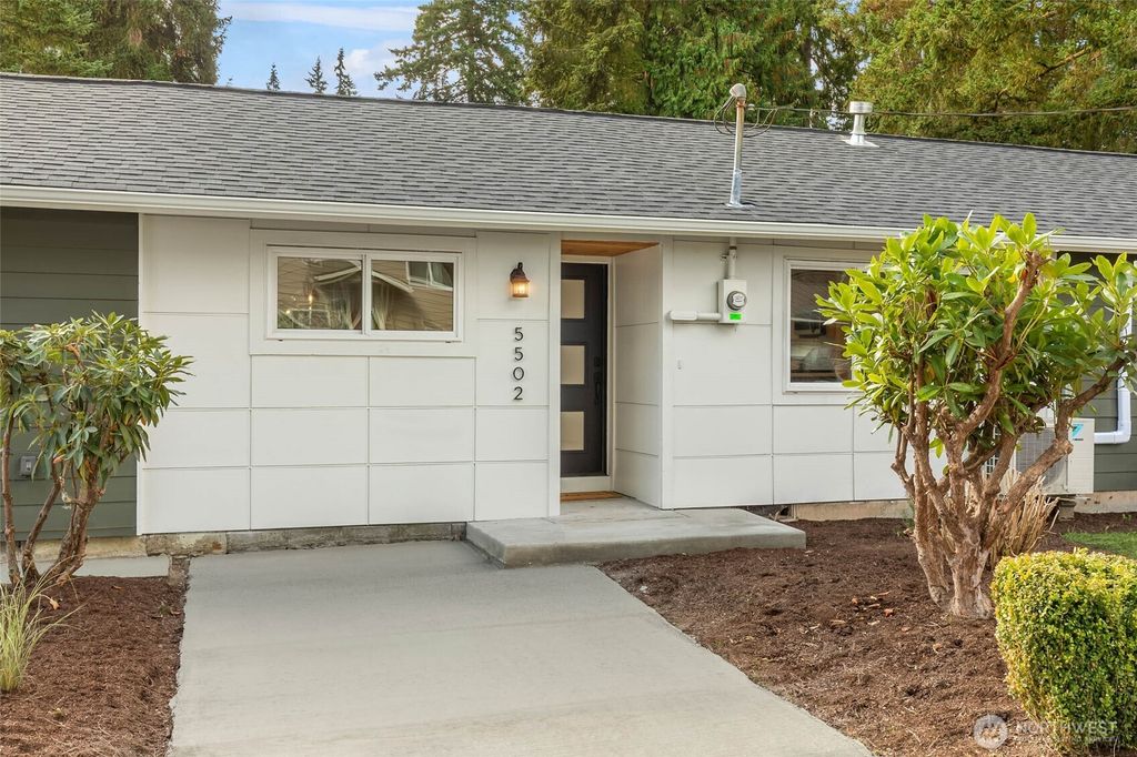 Photo of 5502 216th Street SW, Mountlake Terrace, WA 98043 (MLS # 2443345)