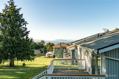 A home in Oak Harbor