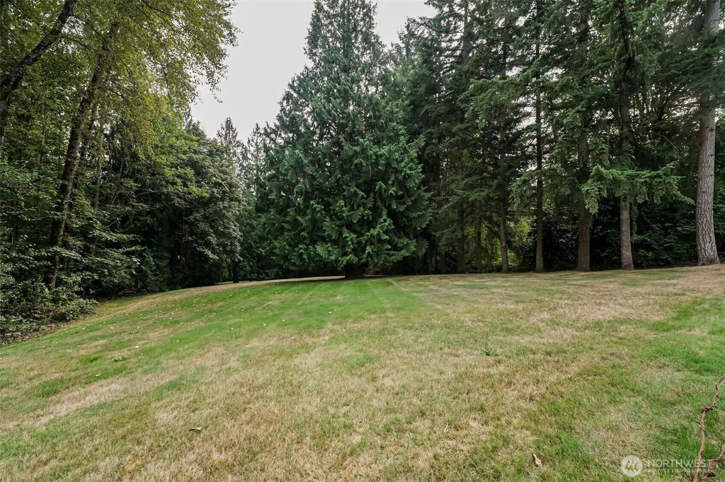 Photo of 186 XX SE 216th Street, Renton, WA 98058 (MLS # 2428915)