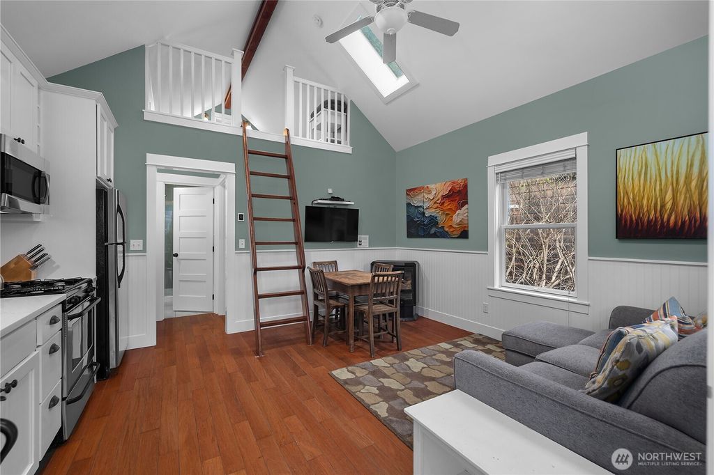 Photo of 35 Beach Cabin Loop, Pacific Beach, WA 98571 (MLS # 2500764)