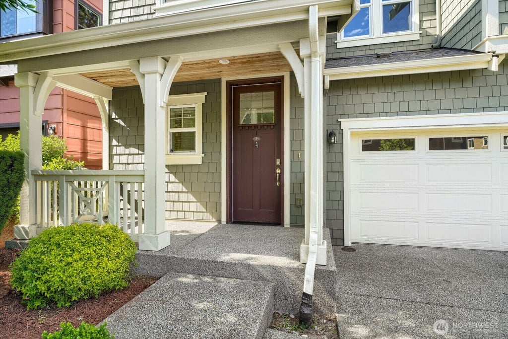 Photo of 24356 NE 15th Way, Sammamish, WA 98074 (MLS # 2562143)