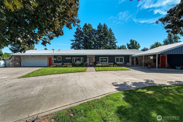 541 ARNOLD LN, WAITSBURG, WA 99361 - Image c870e2aacfffbd3d9fbcae2973d19acd/2487892375