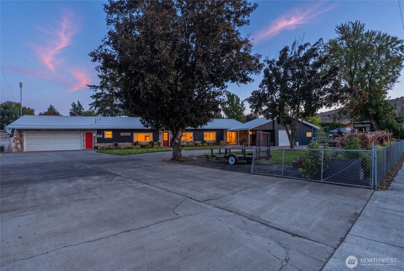 541 Arnold Lane