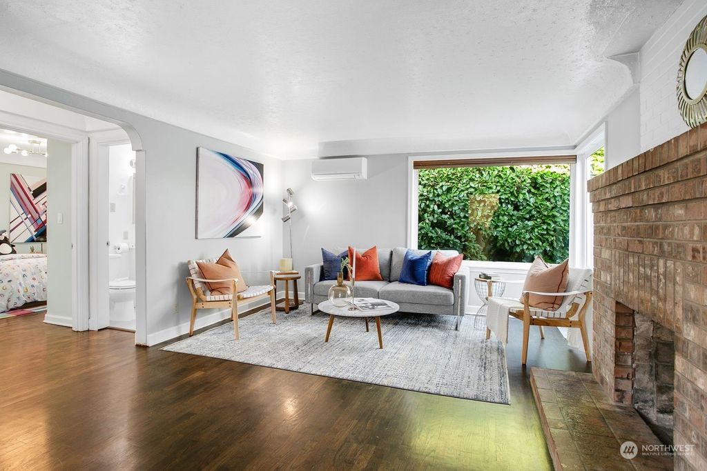 Photo of 3702 SW Holden Street, Seattle, WA 98126 (MLS # 2145269)