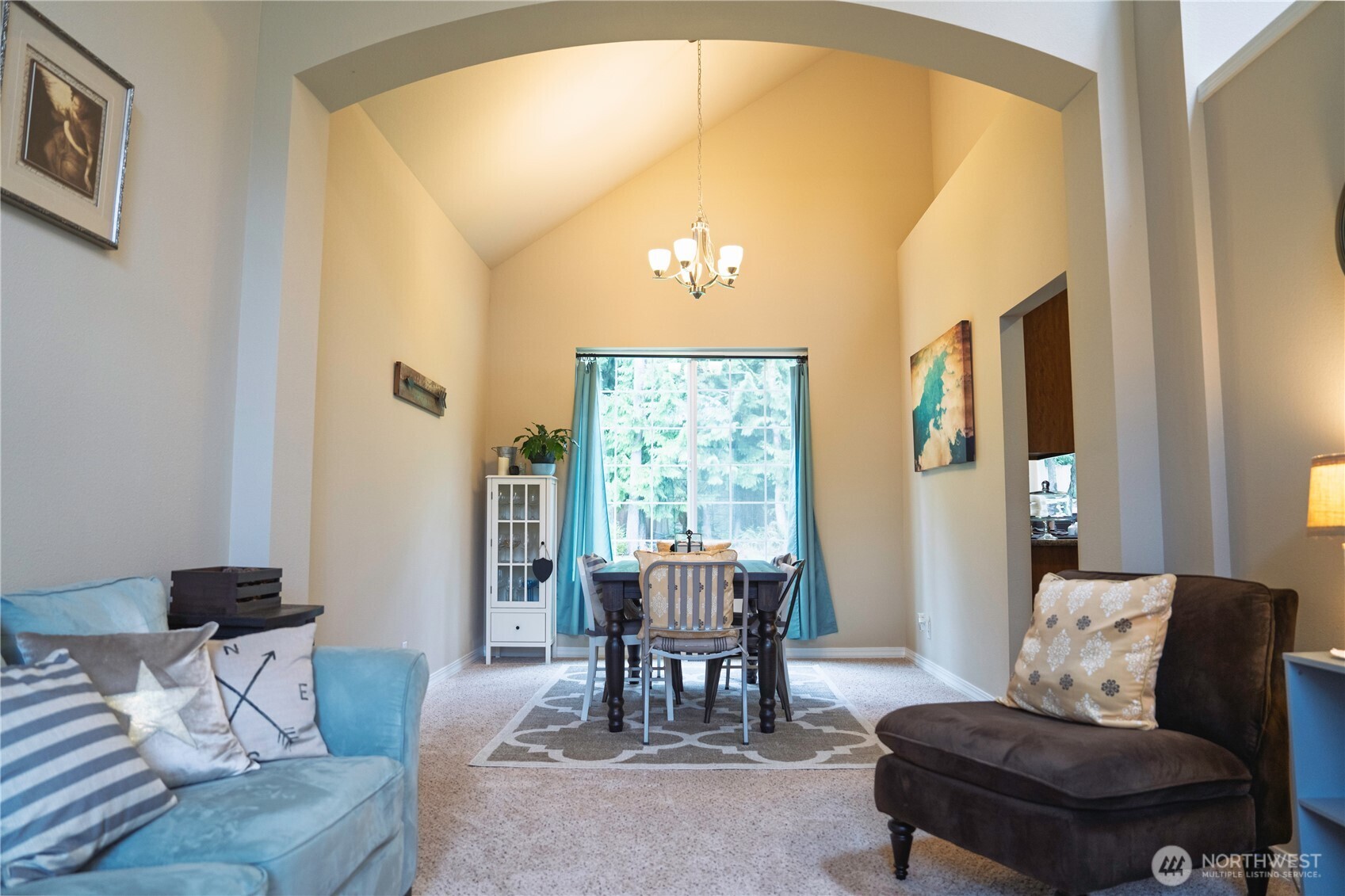27661 Mcintosh Loop NE