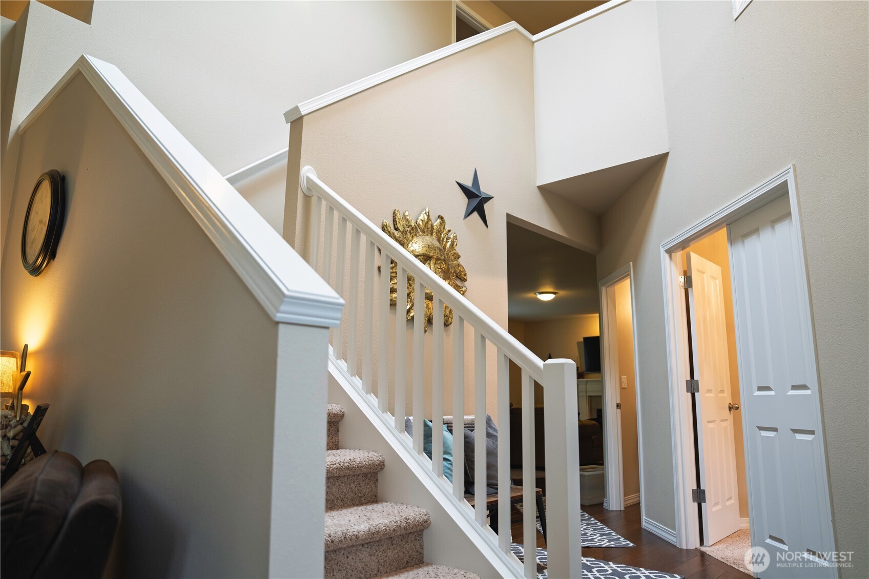 27661 Mcintosh Loop NE