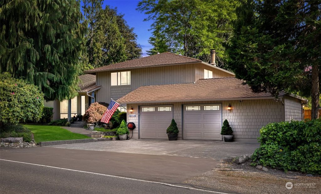Photo of 21545 SE 254th Place, Maple Valley, WA 98038 (MLS # 2125236)