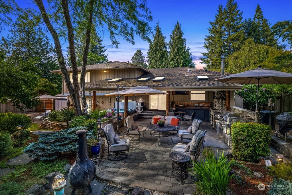 Photo of 21545 SE 254th Place, Maple Valley, WA 98038 (MLS # 2125236)