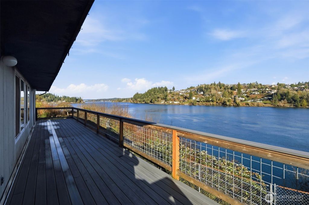 Photo of 2644 Stevens Drive, Bremerton, WA 98312 (MLS # 2462803)