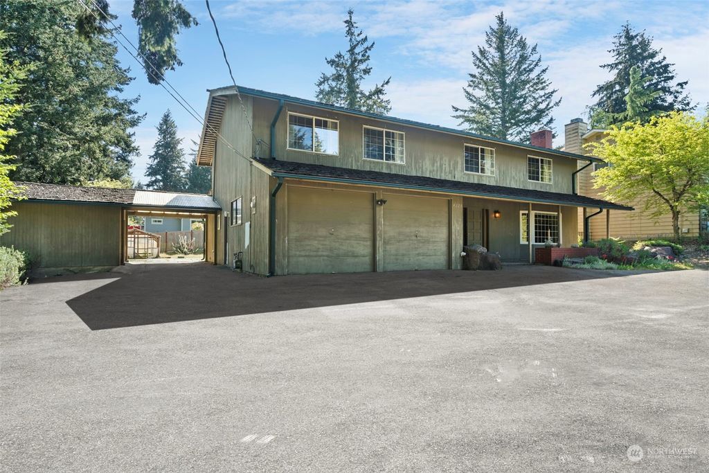 Photo of 4220 88th Avenue SE, Mercer Island, WA 98040 (MLS # 2066579)