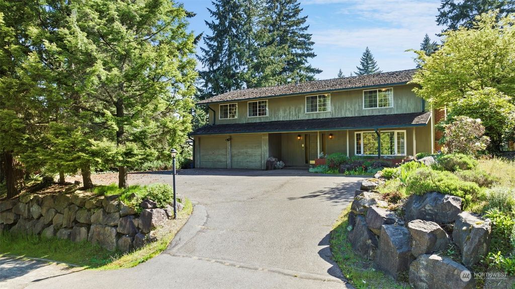 Photo of 4220 88th Avenue SE, Mercer Island, WA 98040 (MLS # 2066579)