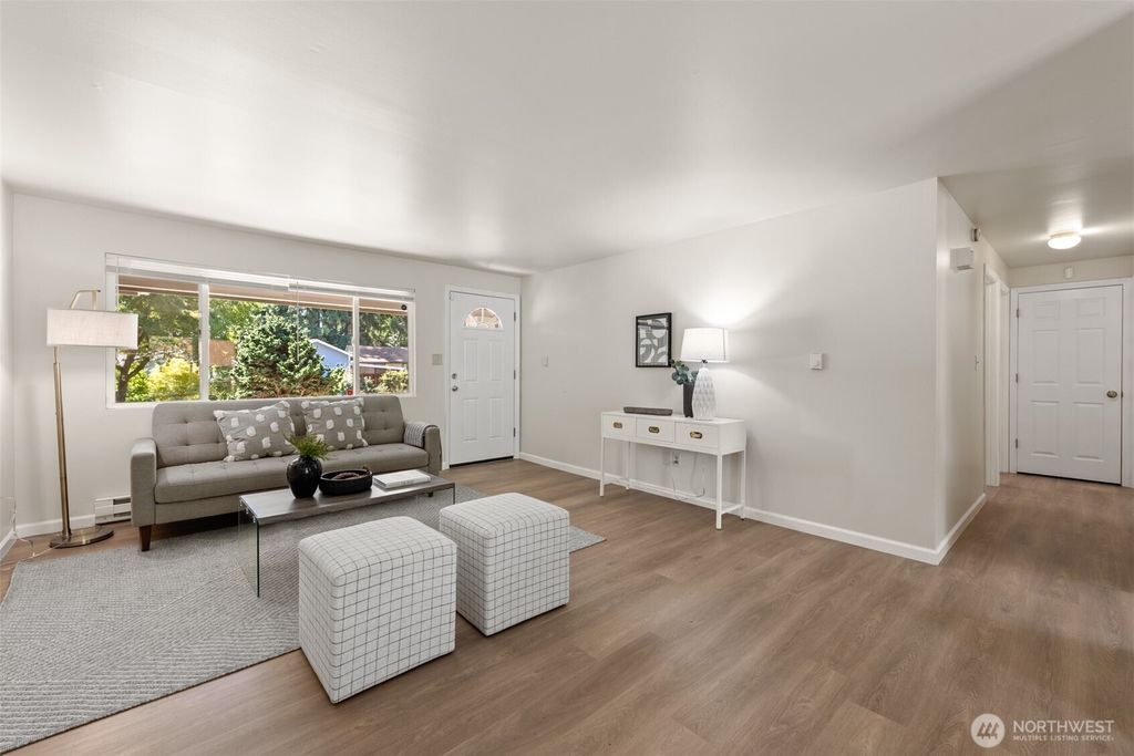 Photo of 19229 3rd Dr SE Dr, Bothell, WA 98012 (MLS # 2424539)