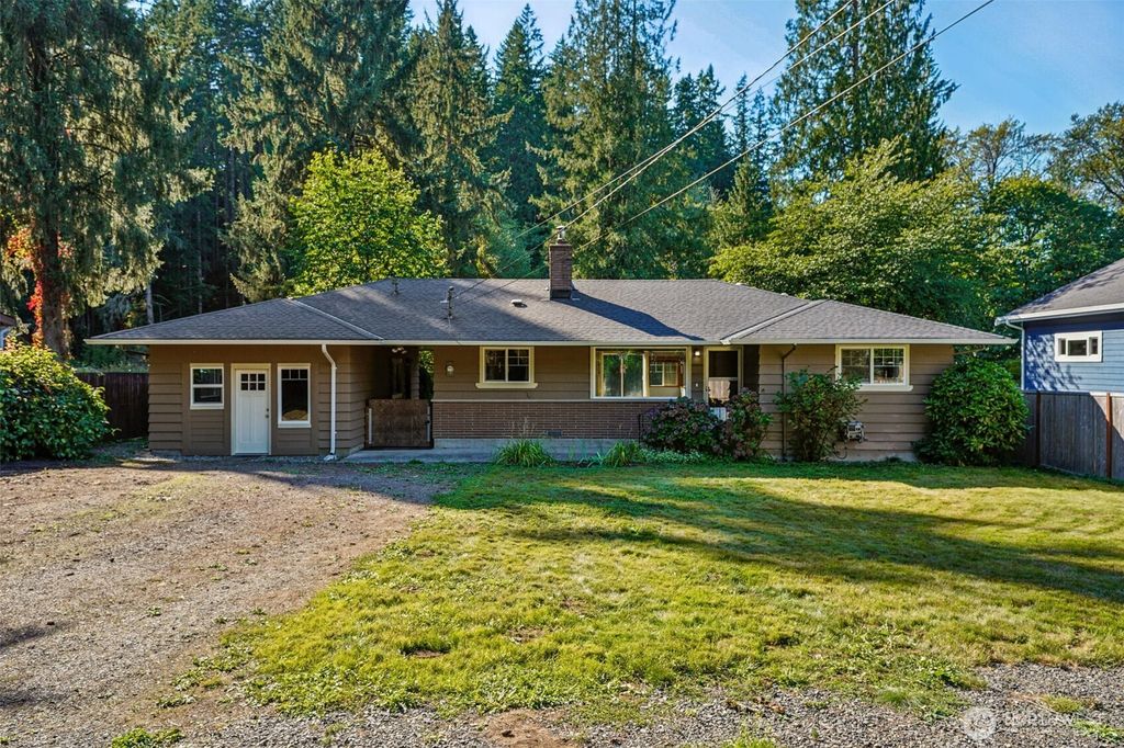 Photo of 9008 184th Avenue NE, Granite Falls, WA 98252 (MLS # 2433234)