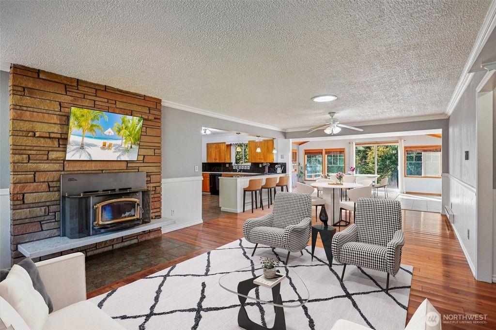 Photo of 9008 184th Avenue NE, Granite Falls, WA 98252 (MLS # 2433234)