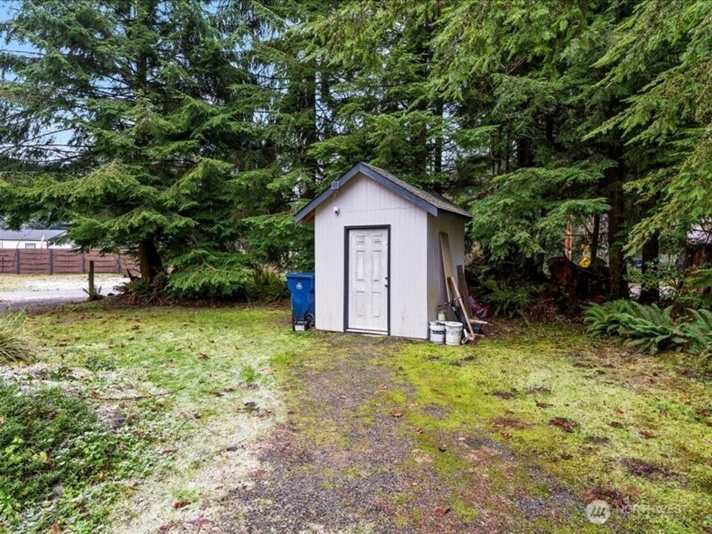 Photo of 22114 S S river drive Dr, Granite Falls, WA 98252 (MLS # 2459291)