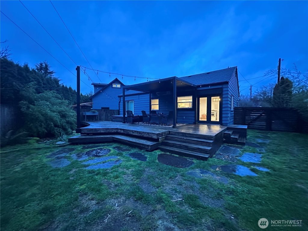 Photo of 21133 22nd Avenue W, Lynnwood, WA 98036 (MLS # 2491757)