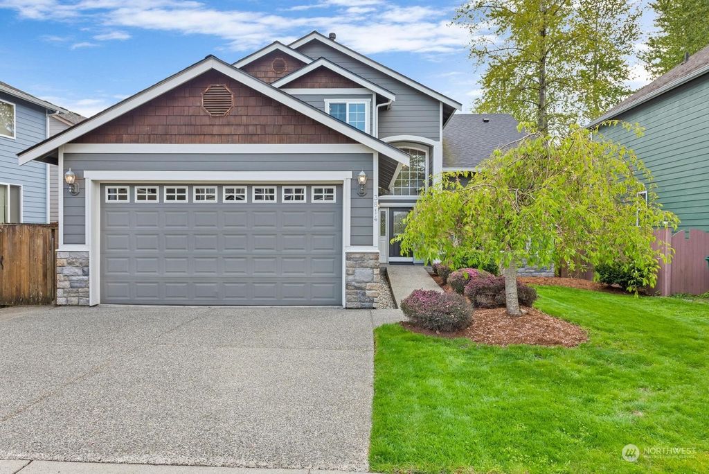 Photo of 3814 160th Place SE, Bothell, WA 98012 (MLS # 2064213)