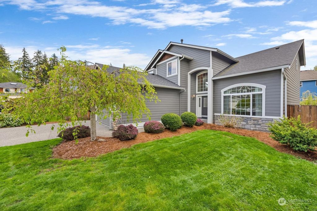 Photo of 3814 160th Place SE, Bothell, WA 98012 (MLS # 2064213)