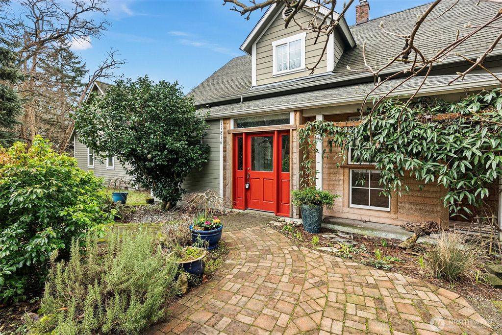 Photo of 13816 65th Avenue Ct NW, Gig Harbor, WA 98332 (MLS # 2481576)