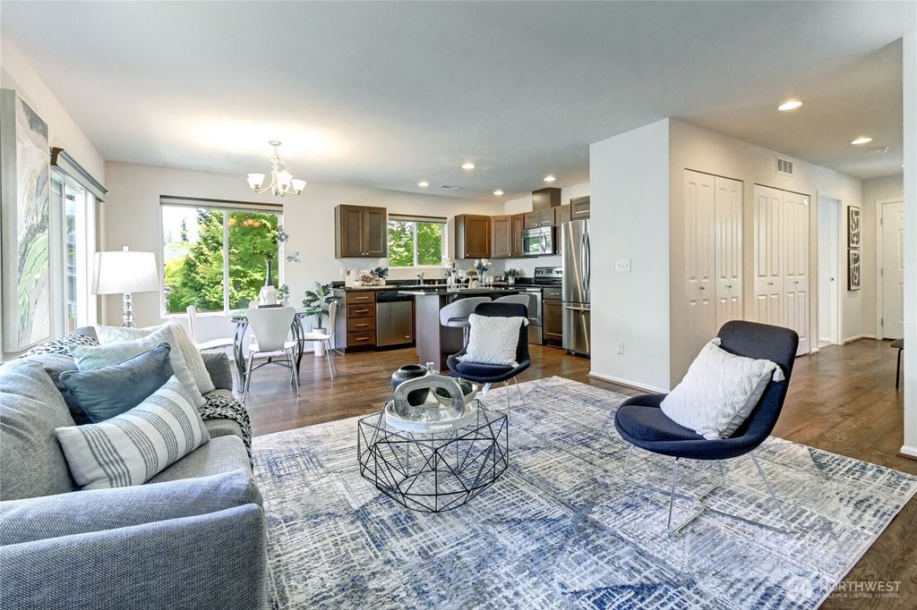 Photo of 23910 NE 112th Place #1, Redmond, WA 98053 (MLS # 2409977)