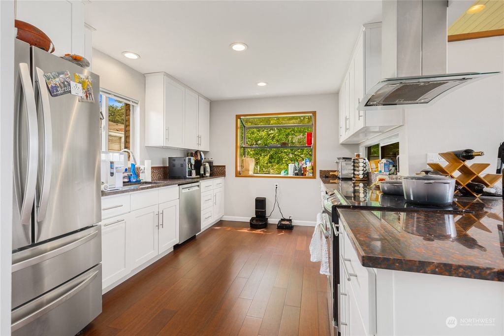 Photo of 5401 Baker Avenue NW, Seattle, WA 98107 (MLS # 2246643)
