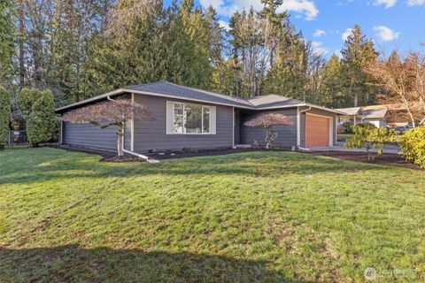 Photo of 10009 161st Avenue NE, Redmond, WA 98052 (MLS # 2500464)