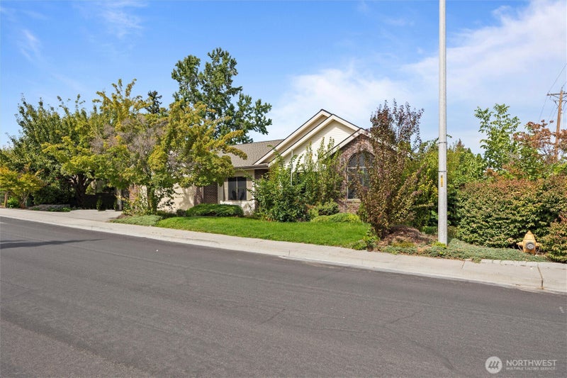 102 View Meadows Court