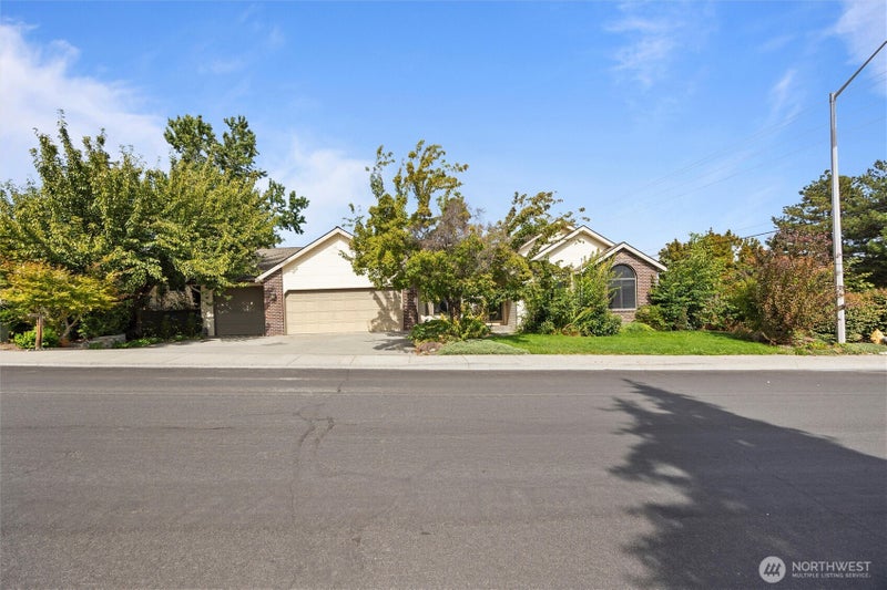 102 View Meadows Court