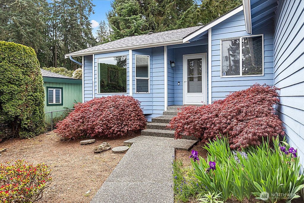 Photo of 7118 Highland Drive, Everett, WA 98203 (MLS # 2505356)