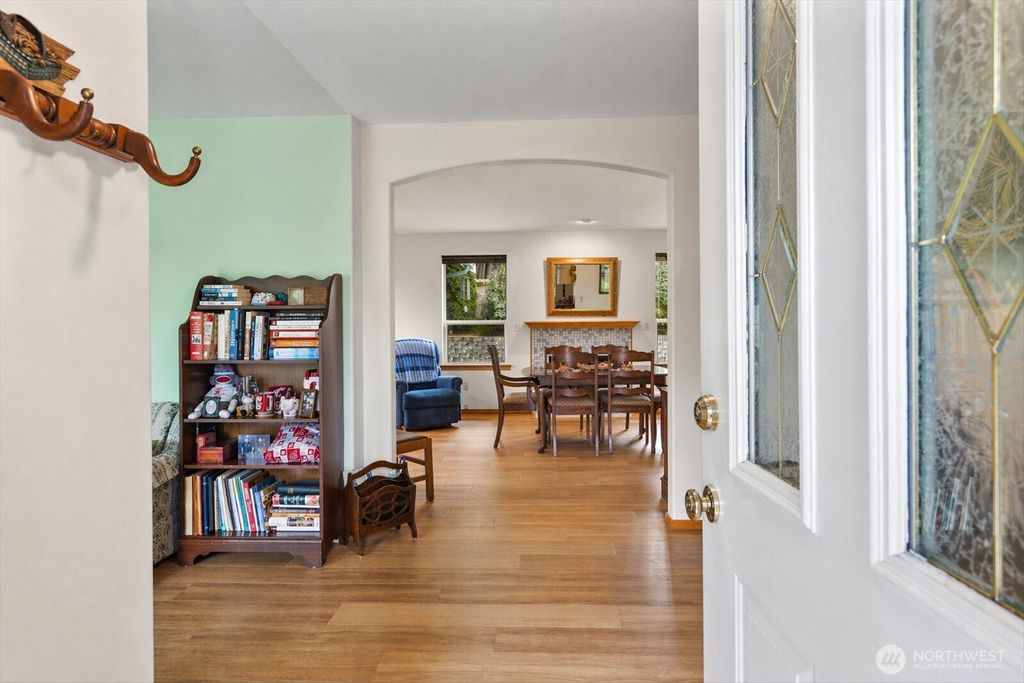 Photo of 7118 Highland Drive, Everett, WA 98203 (MLS # 2505356)