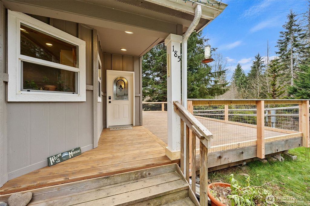 Photo of 185 Wilderness Drive, Randle, WA 98377 (MLS # 2476307)