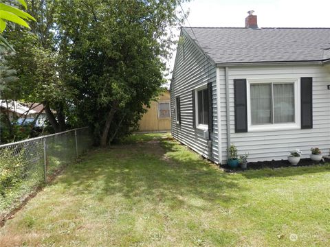 A home in Bremerton