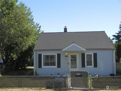 A home in Bremerton