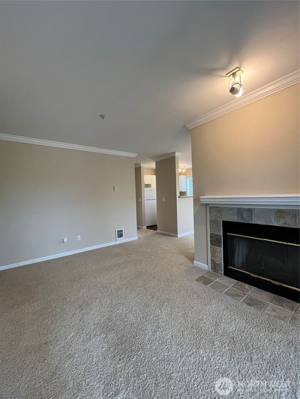 Photo of 33020 10th Avenue SW #W304, Federal Way, WA 98023 (MLS # 2427888)