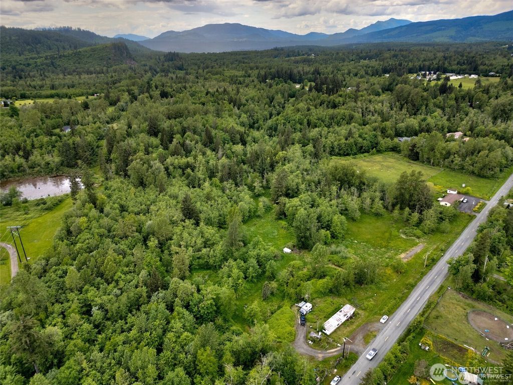 Photo of 22788 Grip Road, Sedro Woolley, WA 98284 (MLS # 2514567)