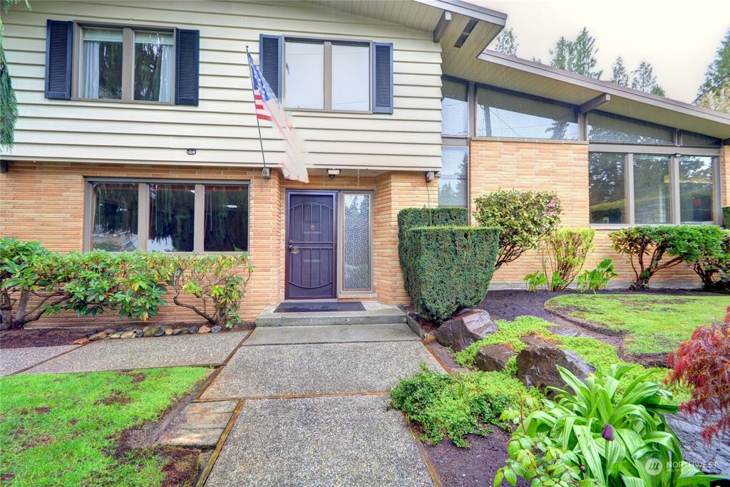 Photo of 8308 55th Avenue NE, Marysville, WA 98270 (MLS # 2227882)