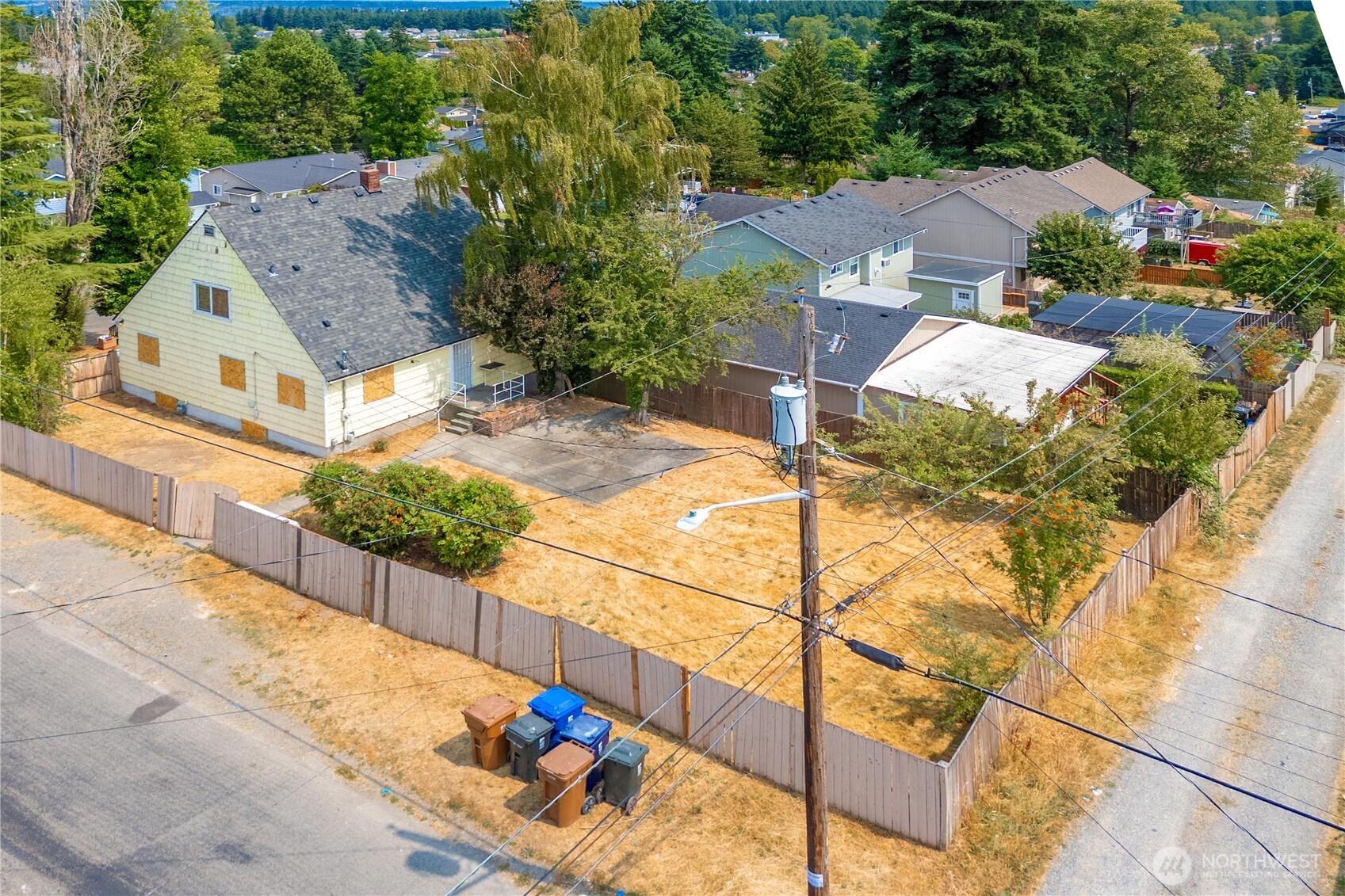 1102 E 57th Street