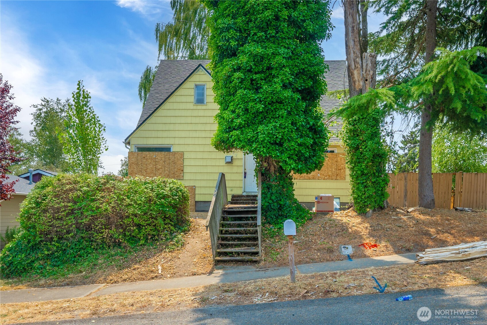 1102 E 57th Street
