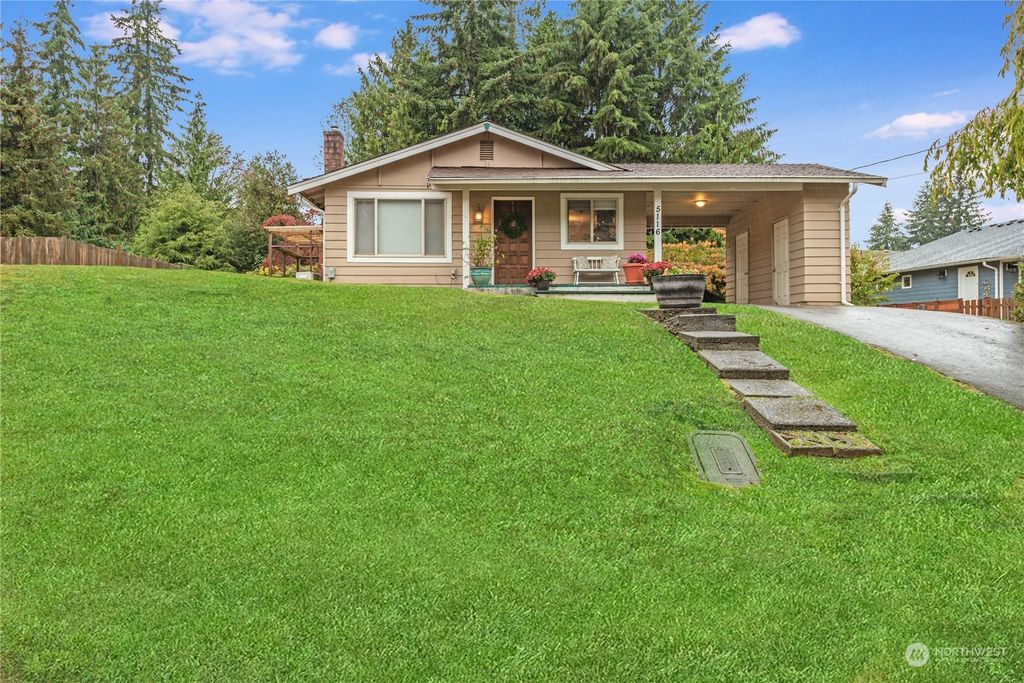 Photo of 5116 73rd Drive NE, Marysville, WA 98270 (MLS # 2016637)