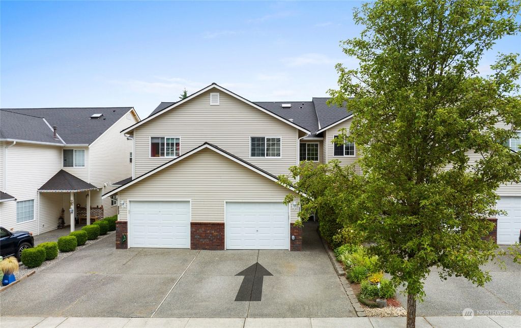 Photo of 5705 137th Place SE, Everett, WA 98208 (MLS # 2138821)