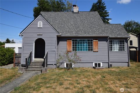 8519 Golden Given Drive E Tacoma WA 98445