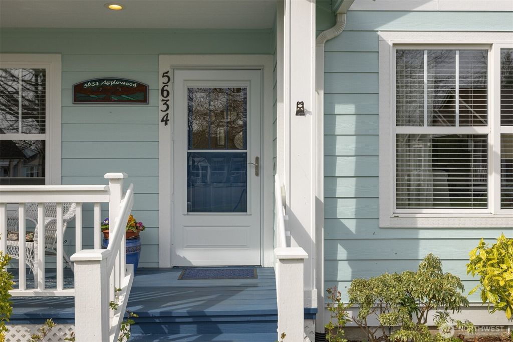 Photo of 5634 Applewood Drive, Ferndale, WA 98248 (MLS # 2500529)