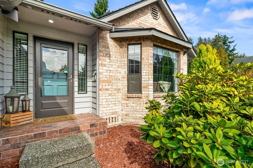Photo of 7015 67th Street NE, Marysville, WA 98270 (MLS # 2438512)