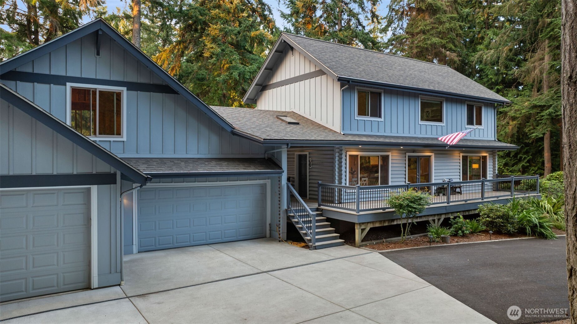 12916 Point Richmond Dr NW