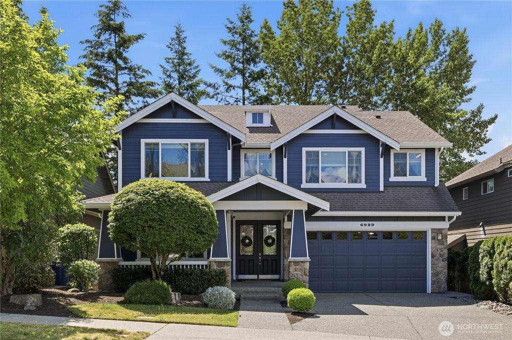 Photo of 6929 Pinehurst Avenue SE, Snoqualmie, WA 98065 (MLS # 2536004)