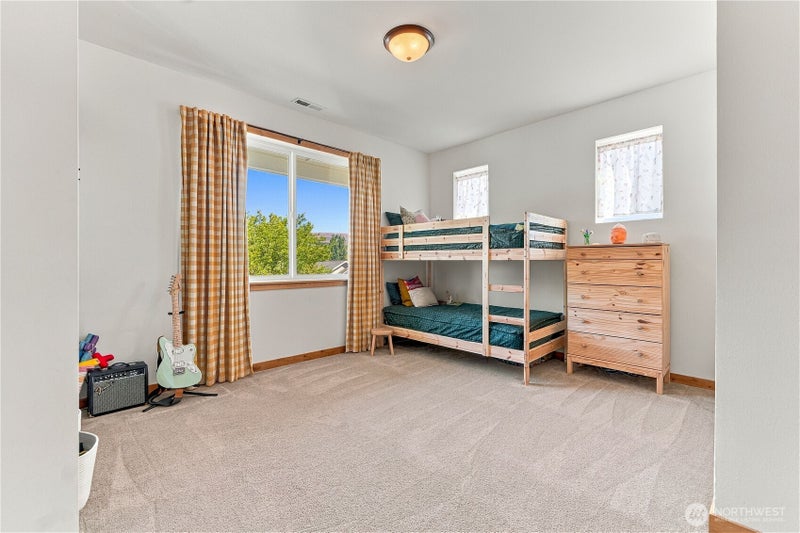 3015 Riverview Lane