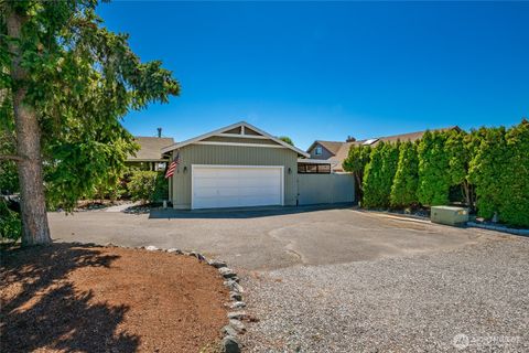 Photo of 5507 Salish Road, Blaine, WA 98230 (MLS # 2419523)